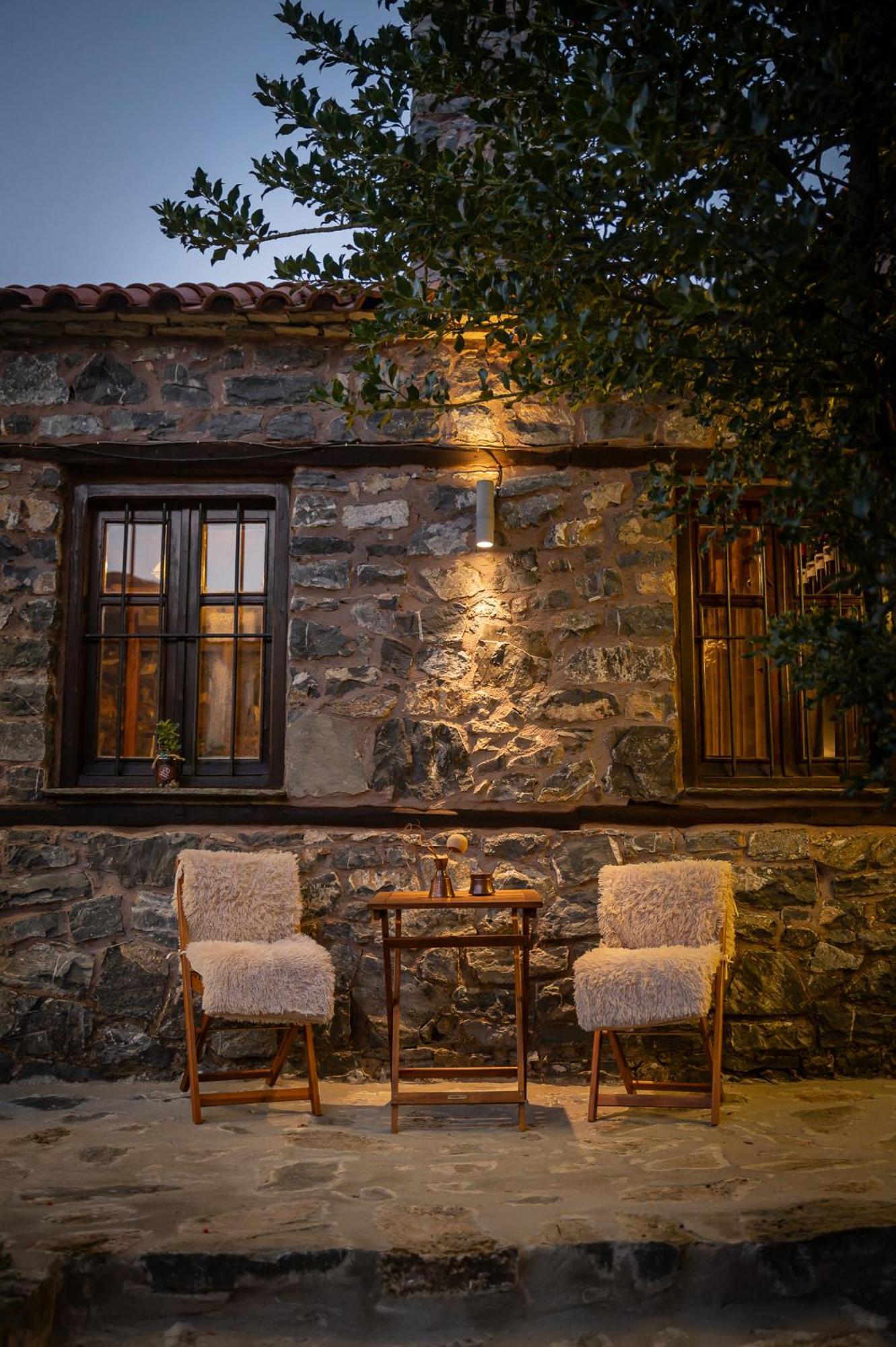 פלאיוס אגיוס אתנאסיוס 4 Seasons Premium Chalet מראה חיצוני תמונה